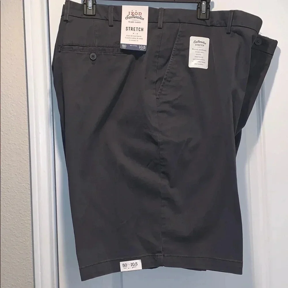 IZOD Saltwater Shorts Men’s Size 50 Waist Grey NWT